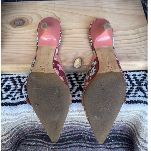 Casadei floral canvas and leather mule with box. Really good condition. - Picture 4 of 5